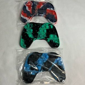 LIMURU Pop its it Game Controller Fidget Toys Popit Popits Gamepad Shape